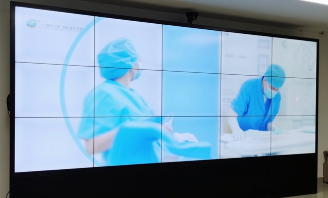 醫療診斷中心液晶拼接屏.jpg
