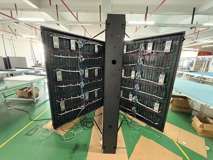 戶外p3.076帶箱體led顯示屏 (7).jpg