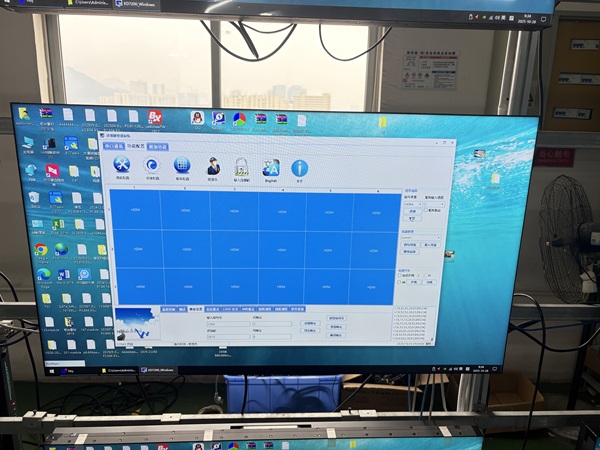 液晶拼接大屏老化測試.jpg 液晶拼接大屏老化測試.jpg